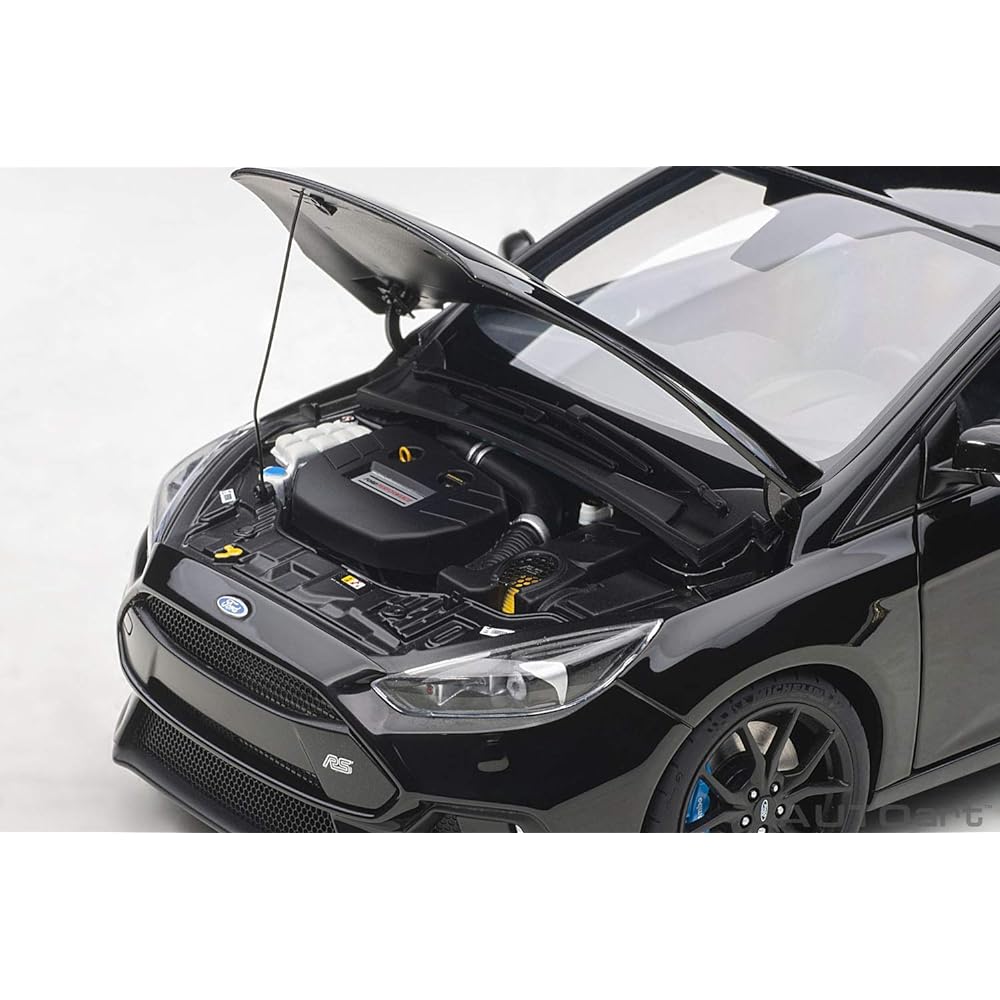 AUTOart 1/18 Ford Focus RS Black Finished Product