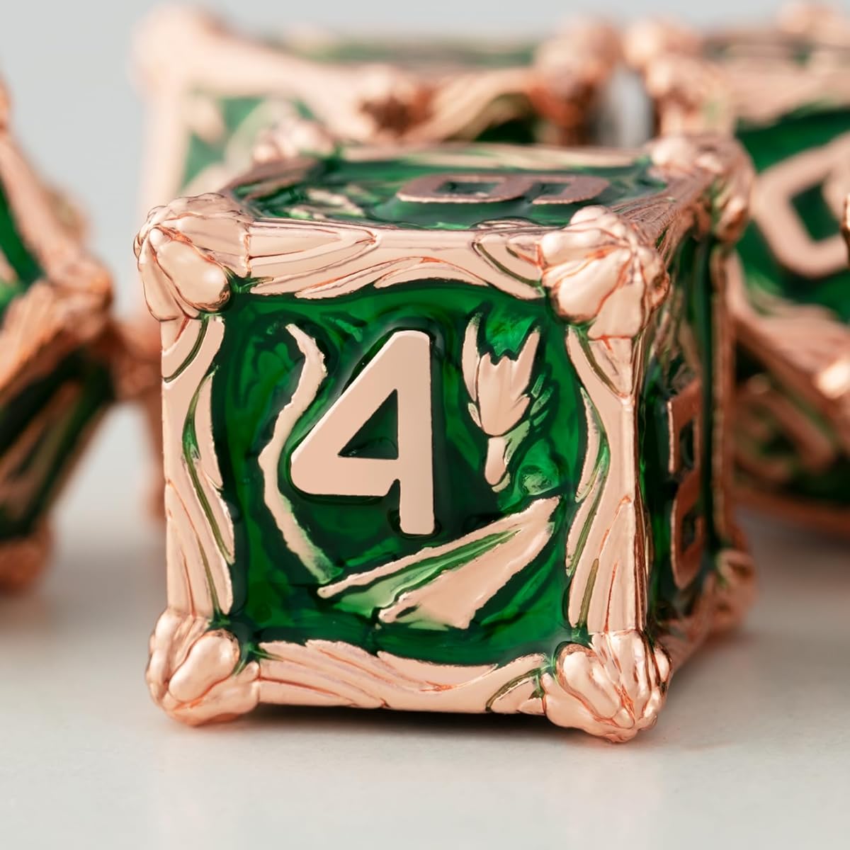 Surpass DND Dice Set Metal Dice Set Polyhedral Dice Set for Dungeons & Dragons RPG MTG Pathfinder Table Game D&D 7-Piece Dice Set Board Game Metal Dice Set D&D Gold (Green)