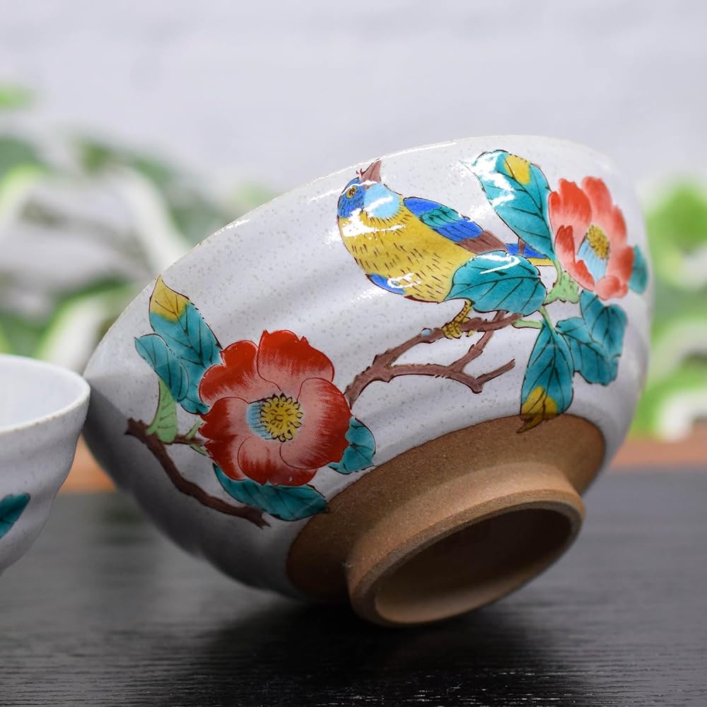 Married couple's bowl, stylish tableware, Kutani ware, pair, rice bowl, camellia and bird, pottery, bowl, brand, Japanese tableware