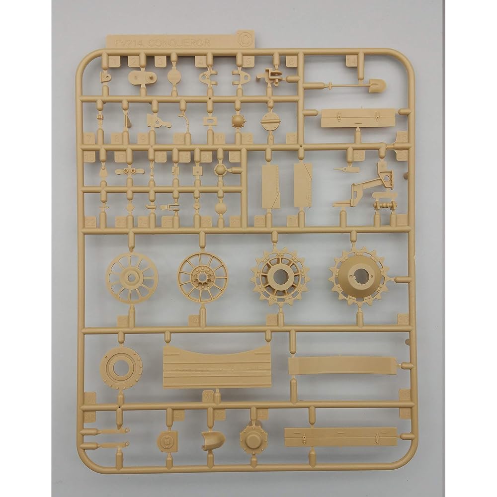 Amusing Hobby 1/35 British Army Heavy Tank FV214 Conqueror MK .2 Plastic Model AMH35A027
