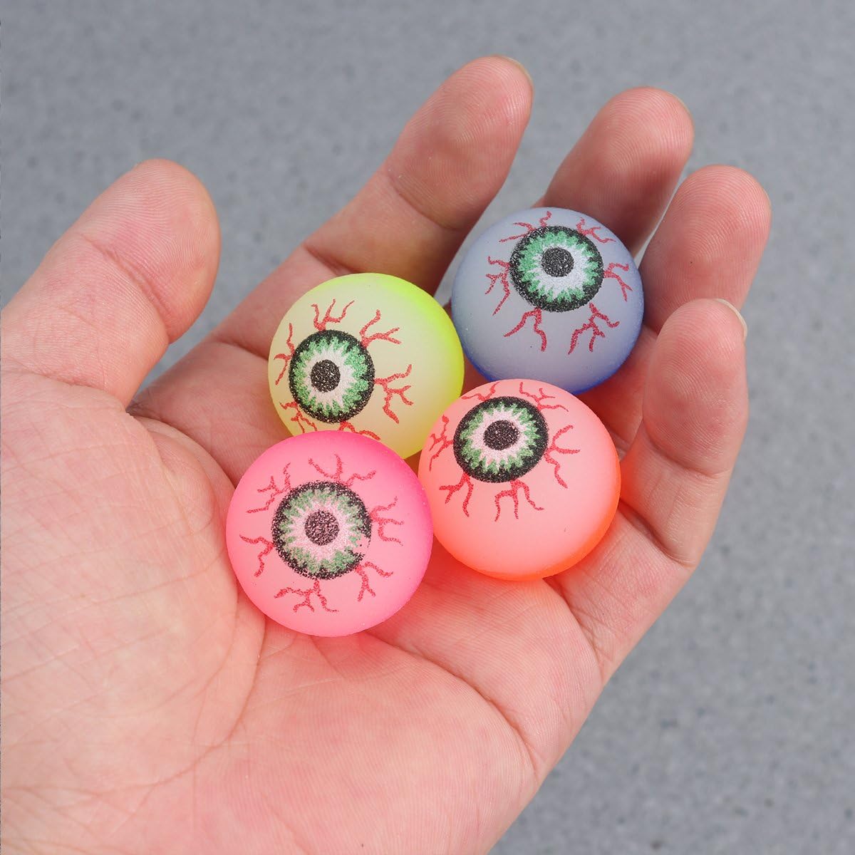 BESPORTBLE 30pcs Halloween Bouncy Balls Eyeballs Scary Pranks Halloween Party April Fools Day Supplies Props Glow in the Dark 32mm Mixed Color