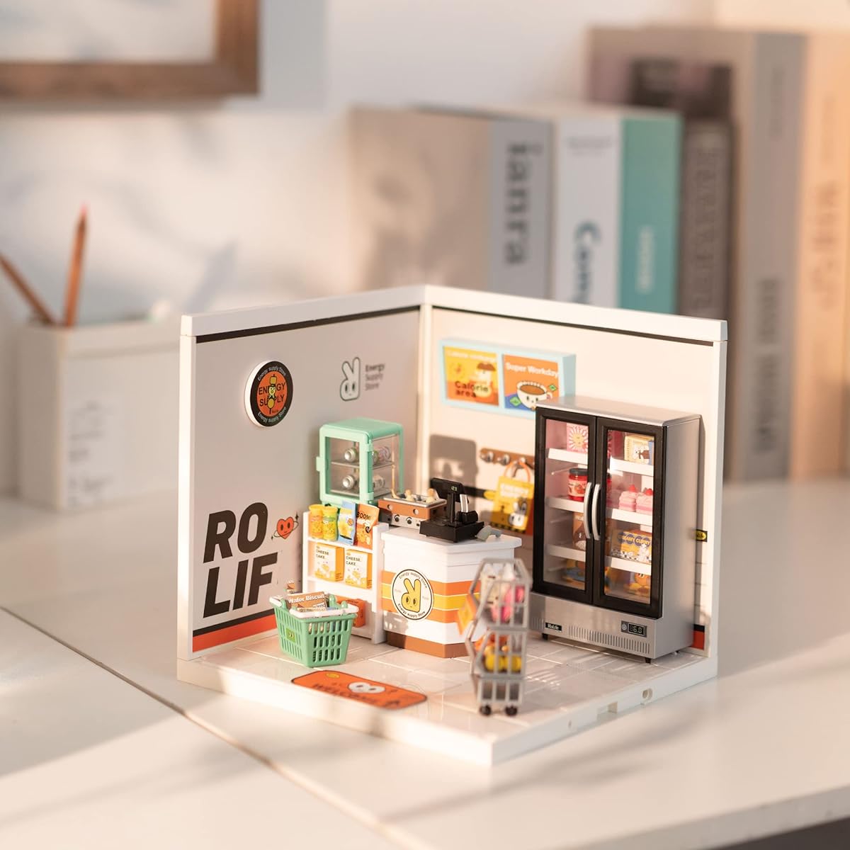 Rowood Assembly Set Adult House Model DIY STEM Miniature Kit Birthday Energy Supply Store (Super Creator)