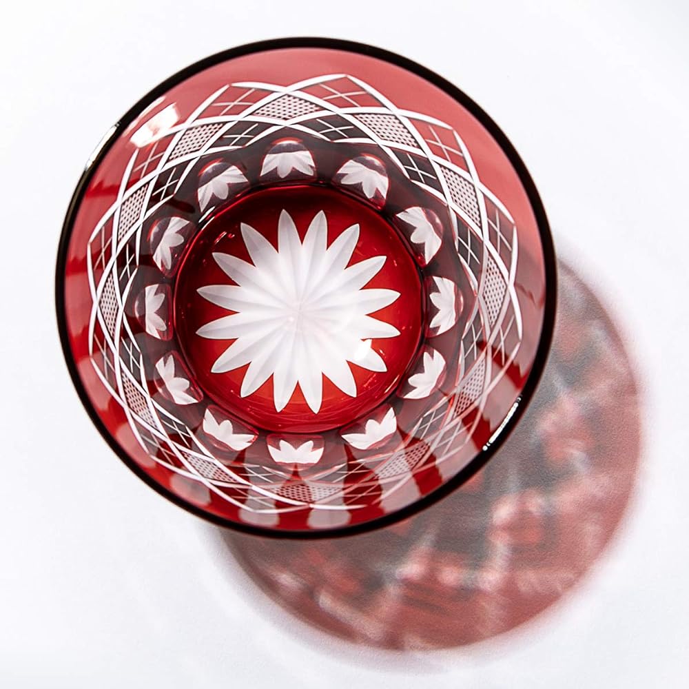 [Taimuro Kobo Official] Edo Kiriko Yarai Uoko Crest Tenkai Old Glass (Red) TB90425R Wooden Box Made in Japan