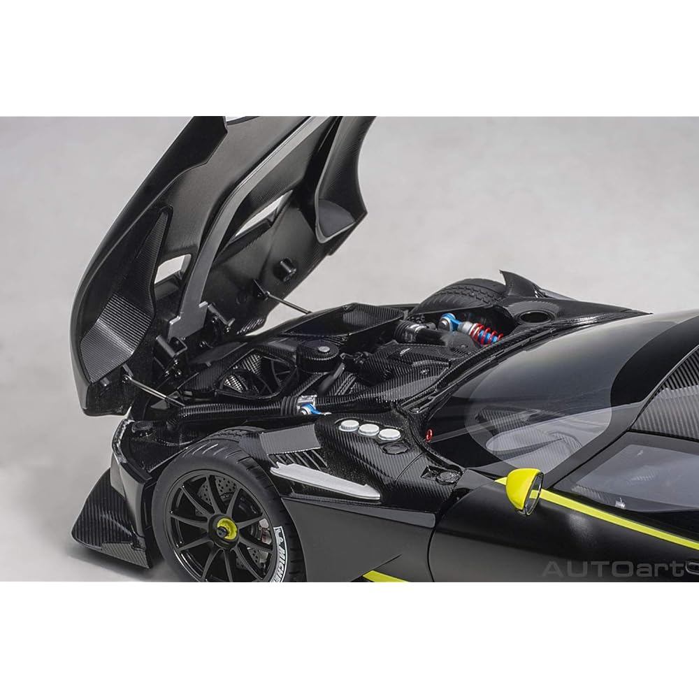 AUTOart 1/18 Aston Martin Vulcan Matte Black/Lime Green Stripe Finished Product