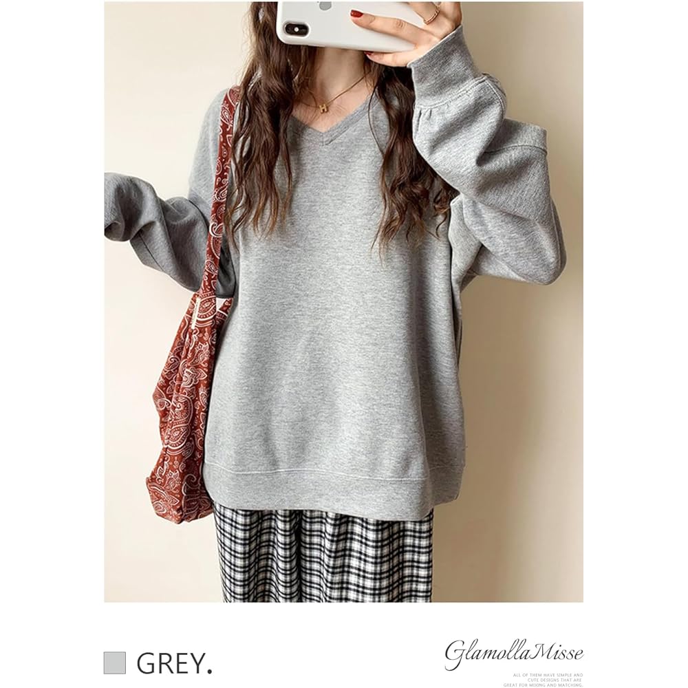 [GlamollaMisse] Women's Sweatshirt, Tops, Long Sleeves, Layered Style, Cotton, 2 Types, Round Neck, V-Neck, Cut and Sew, Warm, Loose, Plain, Cotton, Soft, Cute, Stylish, Slimming, Body Coverage, Casual, Commuting, Office, Fashion, Everyday, Spring, Autum