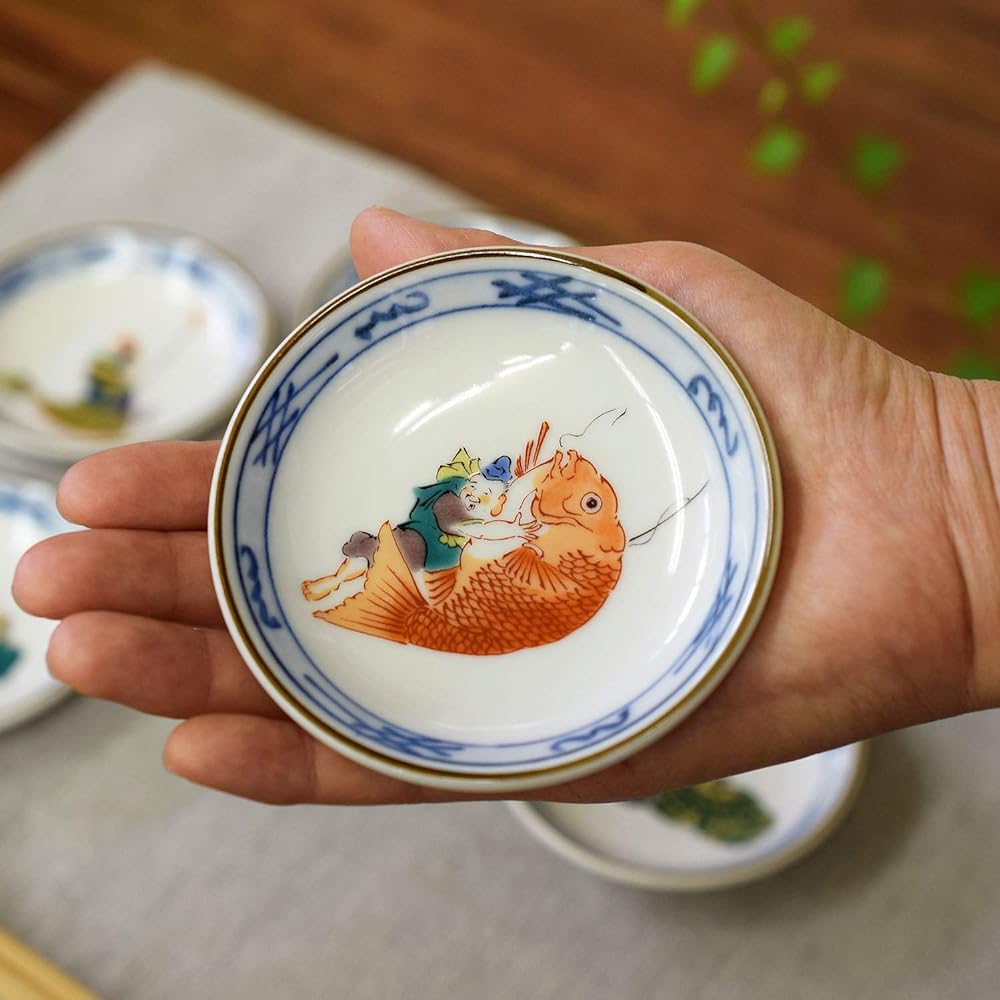 Plate set, stylish tableware, Kutani ware, small plates, set of 7, Seven Lucky Gods, pottery, Japanese tableware, serving plate, made in Japan