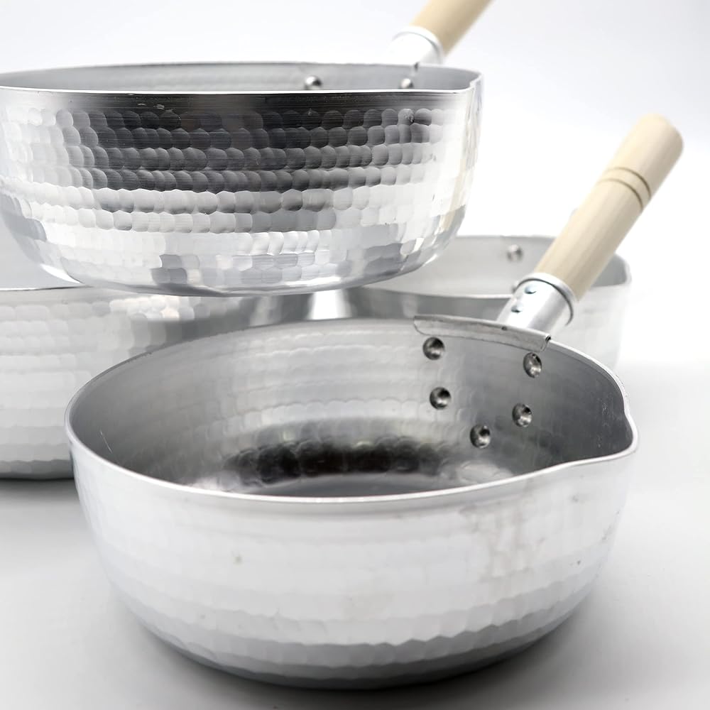 Kiya Yukihira pot, Yukihira pot, hammered aluminum 18cm