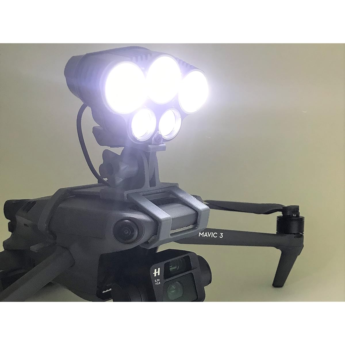 Professional Light Searchlight for DJI Mavic 1 Pro/Platinum with Release and Drop Plus Model Device for Drone Fishing, Bait Release, Search & Rescue, Payload Delivery, Fun Activities