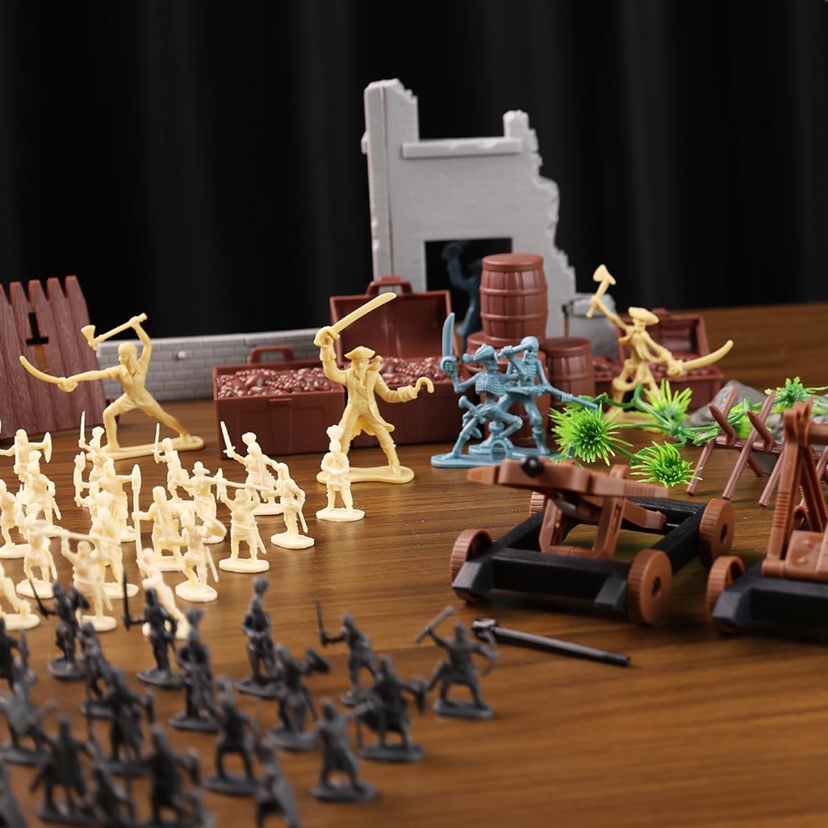 3 Otters 310 Pieces Military Soldier Playset Toy Soldier Medieval Knight Military Pirate Castle Model Building for Boys Birthday Christmas Party Gift
