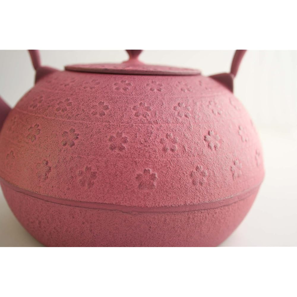 Ikenaga Iron Works Nanbu Iron Kettle, Shade, Sakura Pattern, Pink