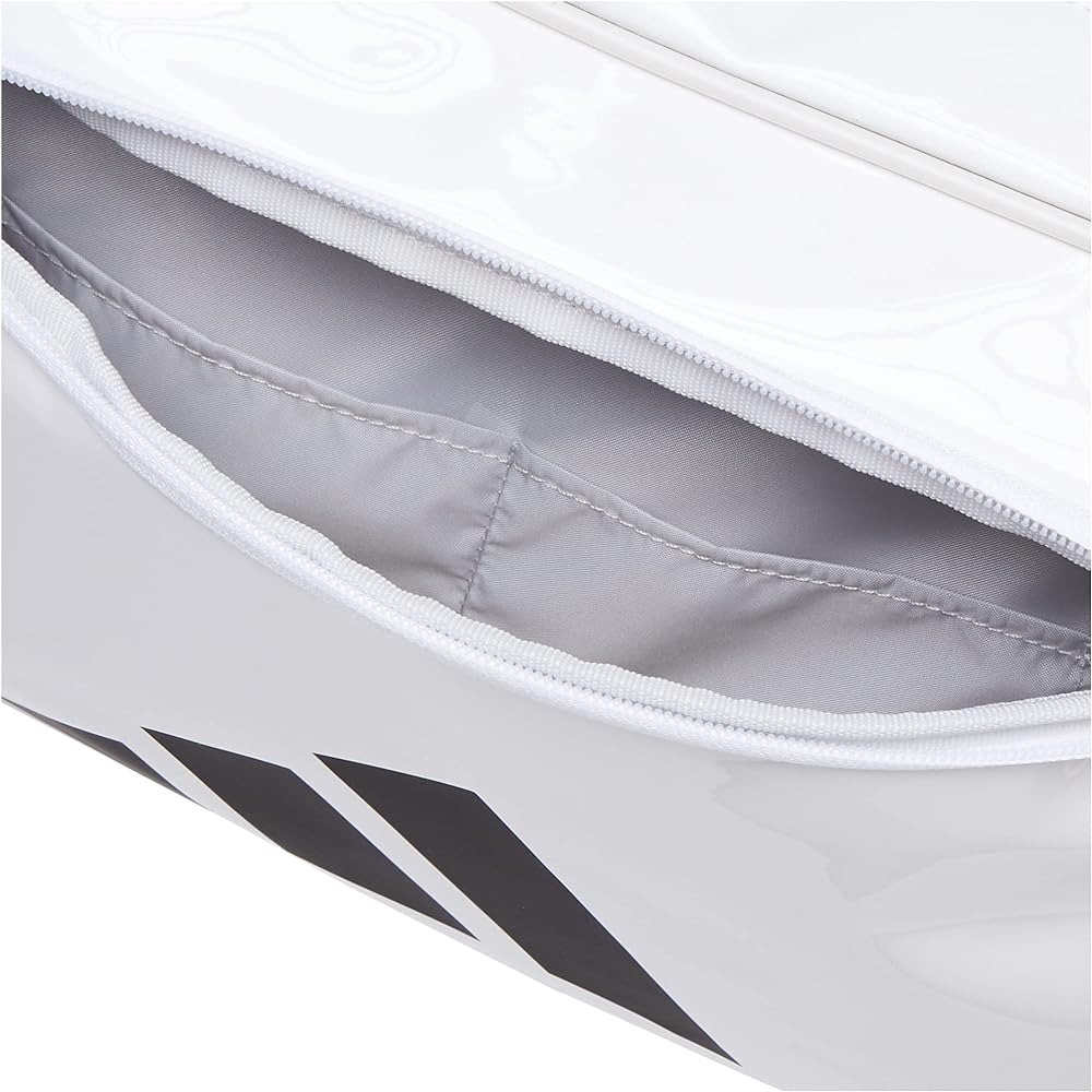 [Adidas] Shoulder bag enamel bag BUZ85