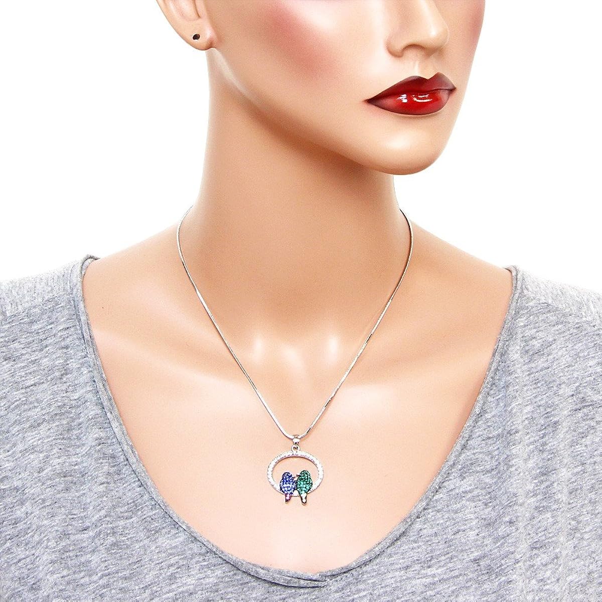 lIAVY's Parakeet Parrot Charm Pendant Fashionable Necklace - Sparkling Crystal - 17" Snake Style Chain - Unique Gift, Souvenir