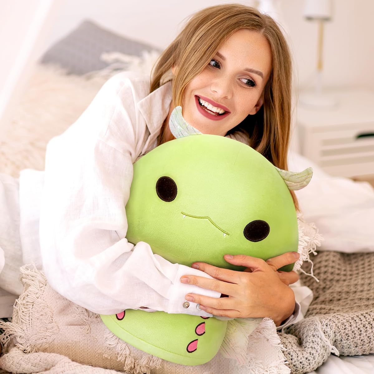 Mewaii 36cm Mushroom Plush Toy, Cute Luna Moth Stuffed Animal Pillow, Soft Stuffed Animal Squid Body Pillow, Moth Filled Animal Plush Toy Decoration Gift, for Girls Boys