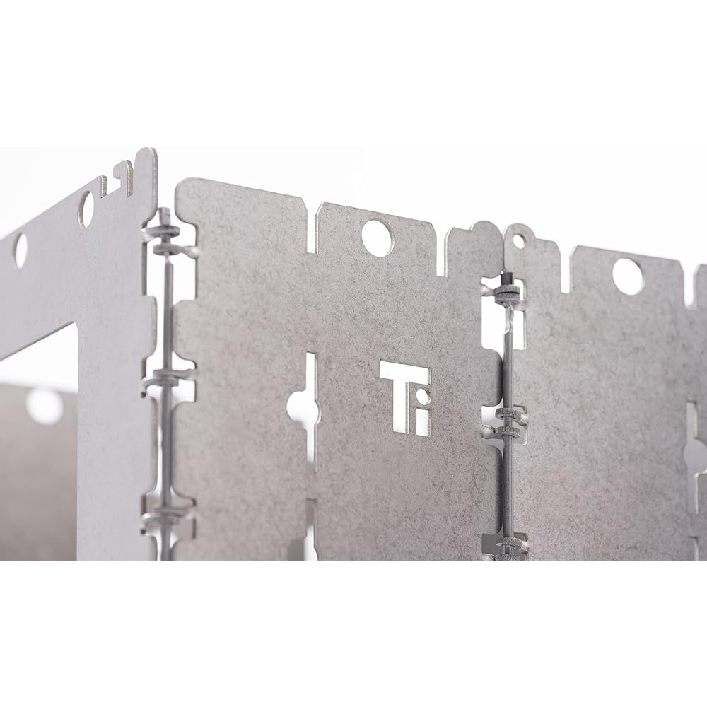 Bushcraft Essentials Outdoor Cooker Bush Box XL Titanium Fire Stand