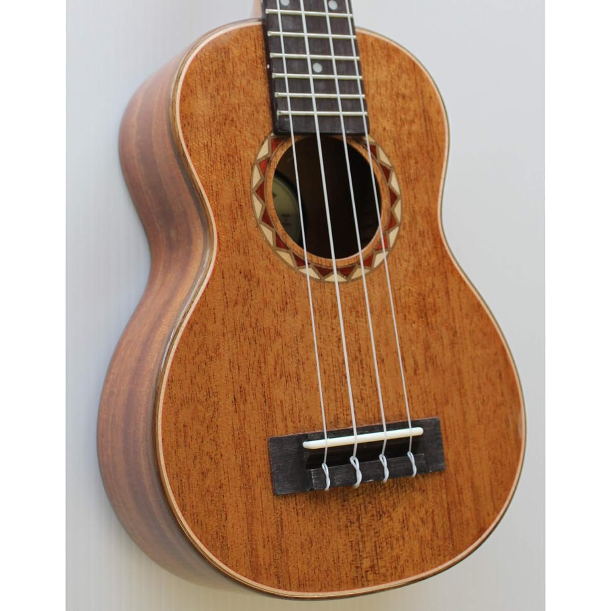 DCT Soprano Ukulele DUS-600M
