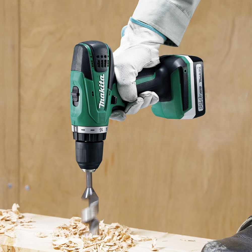 Makita Rechargeable Driver Drill 14.4V2Ah with Battery, Charger, and Case MDF347DSA