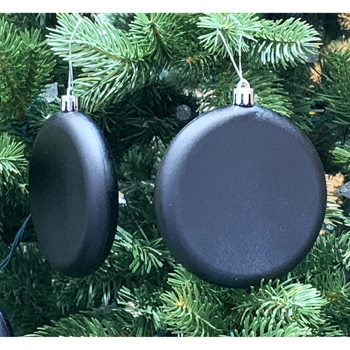 Sleetly DIY Plastic Christmas Ornaments Craft Painting Drawing Solid Color Blank Matte Black Large Flat Discs 3.9 Inch Set of 36