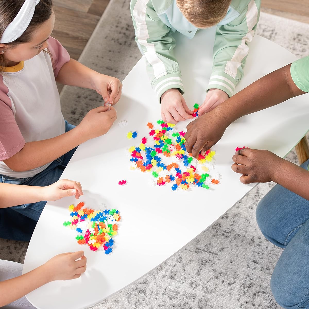 Plus-Plus - Base Plate Duo & 240 Piece Neon Tube Set - Building Construction STEM Toy Interlocking Mini Puzzle Blocks for Kids