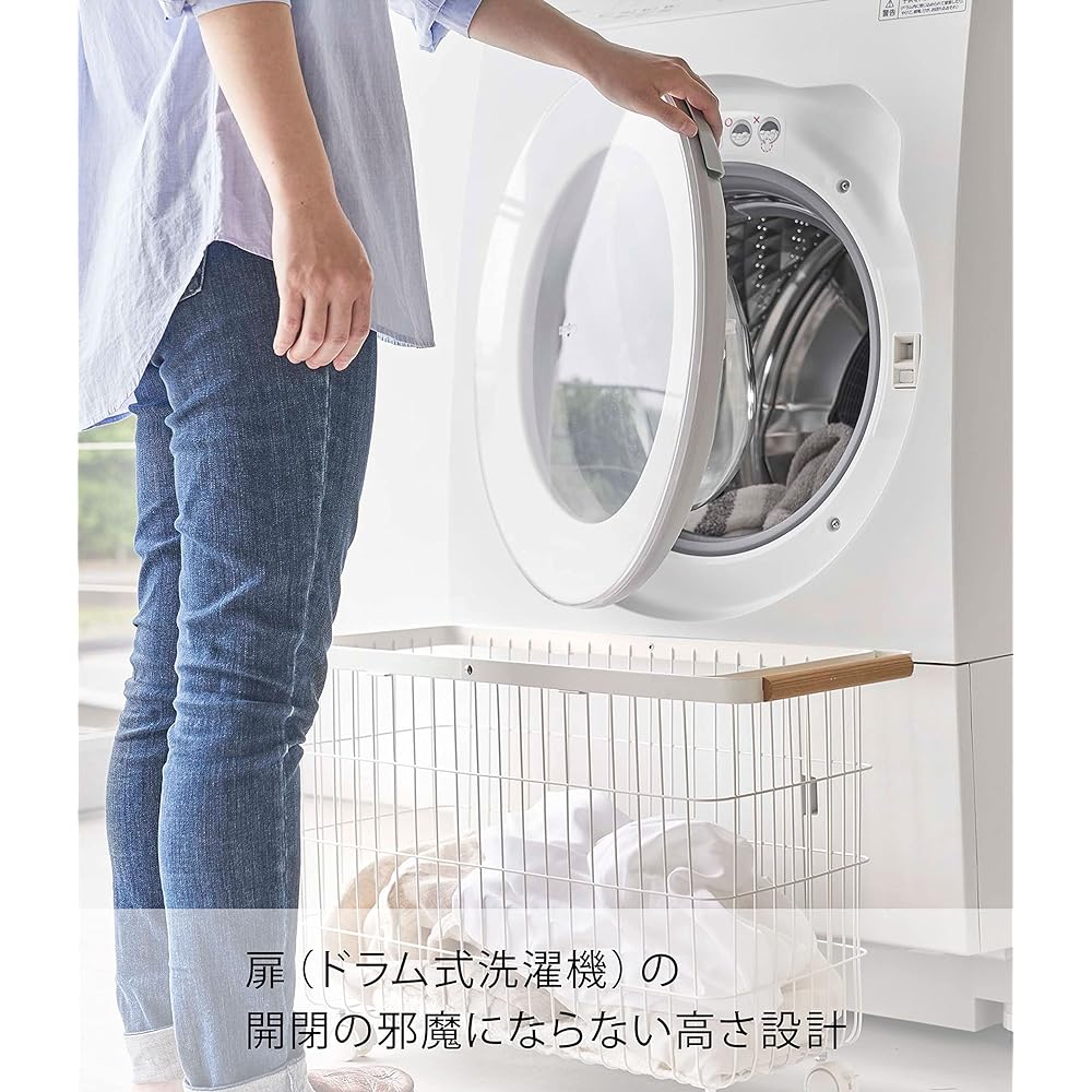 Yamazaki Jitsugyo Laundry Basket with Casters Wide & Low White Approx. W55.5 x D25 x H37.5cm (When using handle: Approx. H66cm) Tosca Tosca Smooth loading and unloading Just the right height Laundry basket 6629