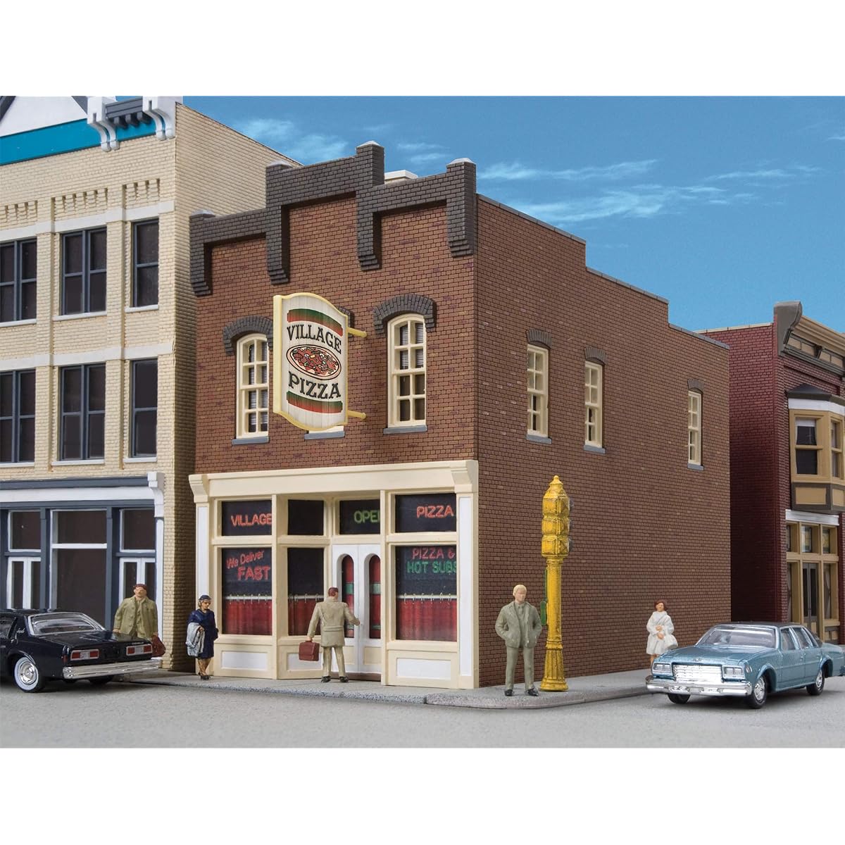 Walthers - Village Pizza -- Kit - 3-1/8 x 5-1/2 x 4-3/4" 7.9 x 13.9 x 12cm - HO