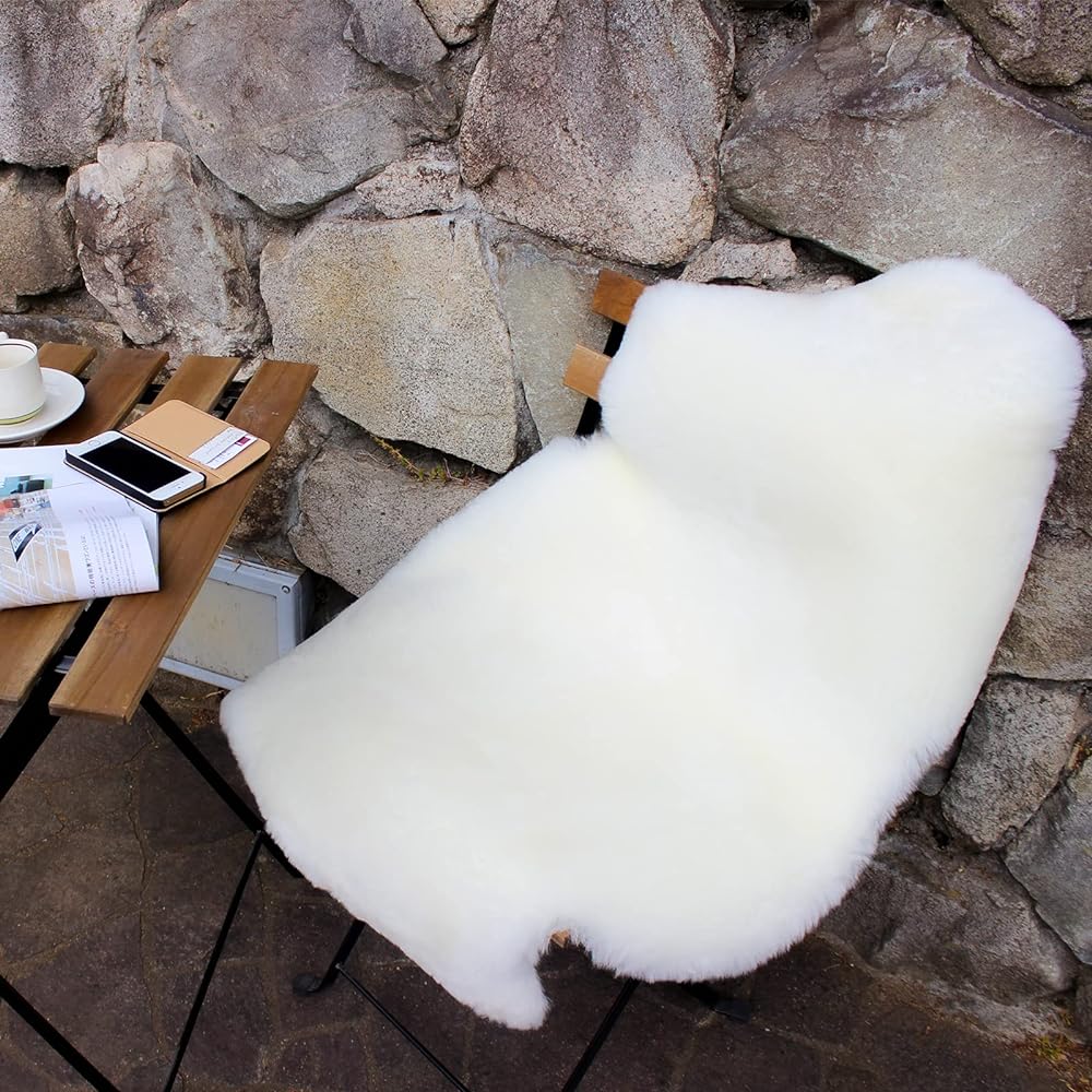 Shearling Rug Natural New Zealand Short Hair 1 Animal Rug Ivory 60 x 90cm Washable NFOIV1