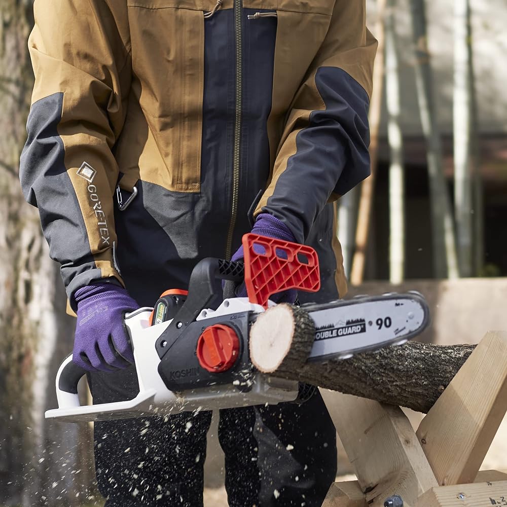 KOSHIN 18V 2.0Ah Rechargeable Chainsaw SCS-18RN with Battery and Charger Rear Handle Thin Branch Thick Branch Versatile Automatic Lubrication Battery and Charger Sold Separately White/Black
