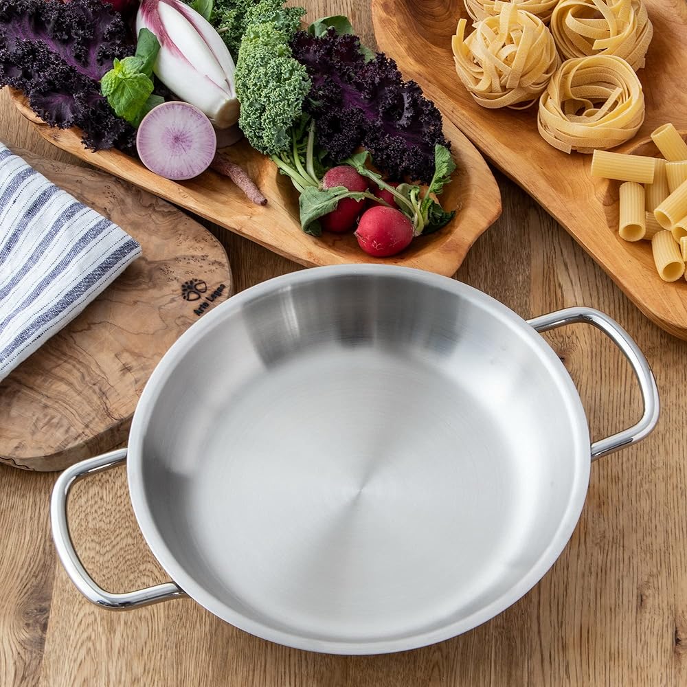 Endo Shoji TKG Two-handed frying pan 28cm Stainless steel and hygienic Compatible with IH and gas fires Sandwich type three-layer bottom reproduces high thermal conductivity Outer diameter x depth (mm) 300 x 50 Bottom diameter (mm) 221 Mass (kg) 2.00 Pla