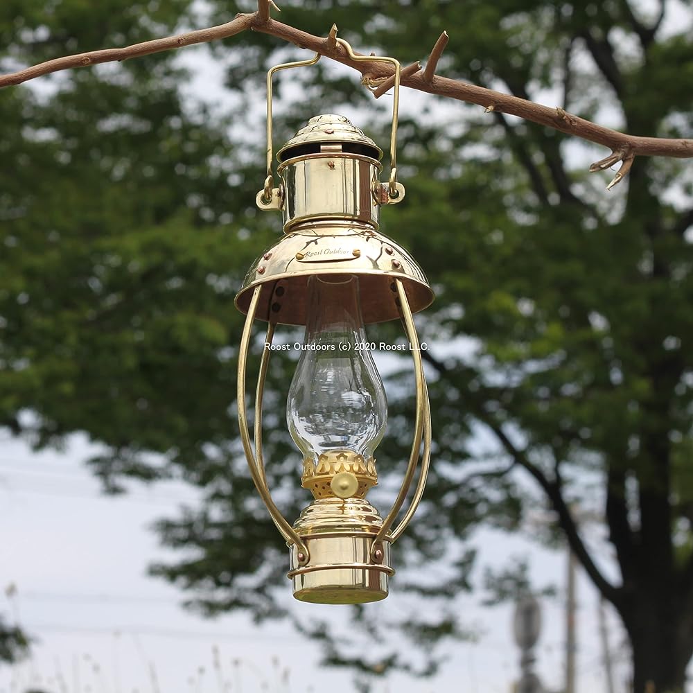 Roost Outdoors Brass Long Shape Trawler Oil Ship Lantern (Brass Trawler Oil Lantern Long Shape) Nelson Lamp Anchor Lamp Kerosene Lantern Brass Lantern Brass Lantern Long Shape 30cm