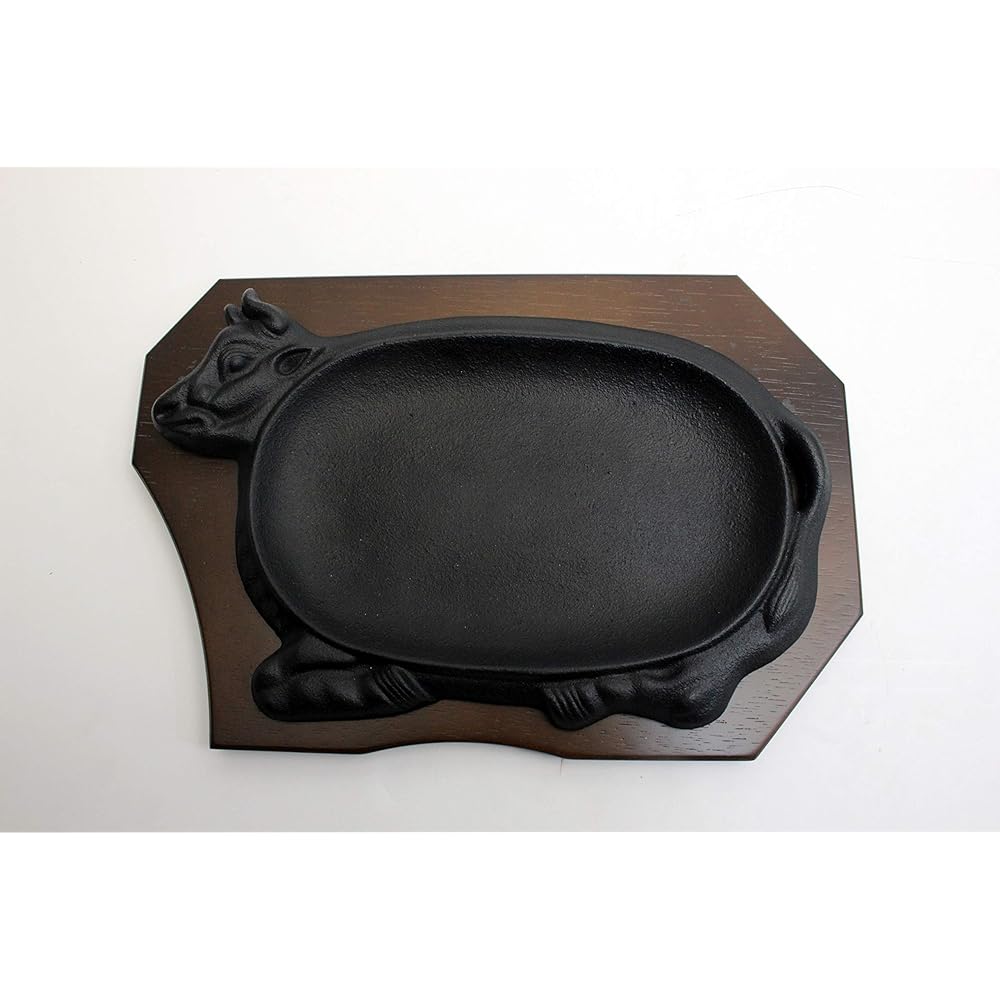 Castle Enterprise Ikenaga Iron Works Living with Iron Steak Plate Iron Plate Cow Shape IH Compatible Gift Wrapping Specification