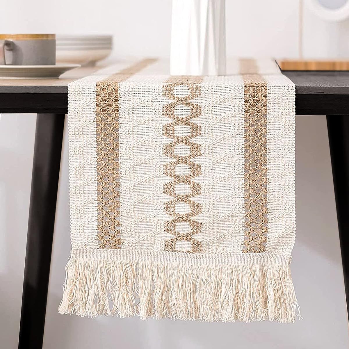Macrame Table Runner Spliced Cotton Burlap Table Runner Decor Farmhouse Boho Style Woven Rustic Table Runner with Tassels Wedding Bridal Shower Home Dining Table Decor