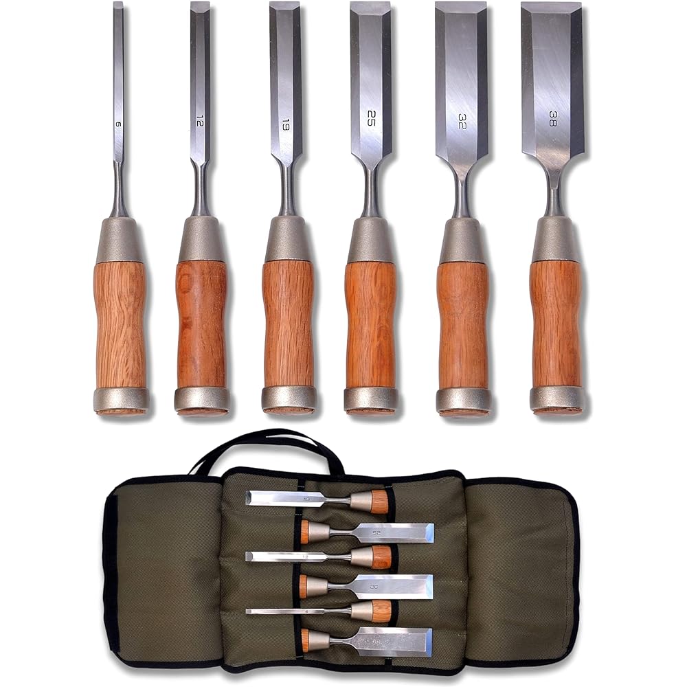 Kakuri red oak pattern chisel 38mm