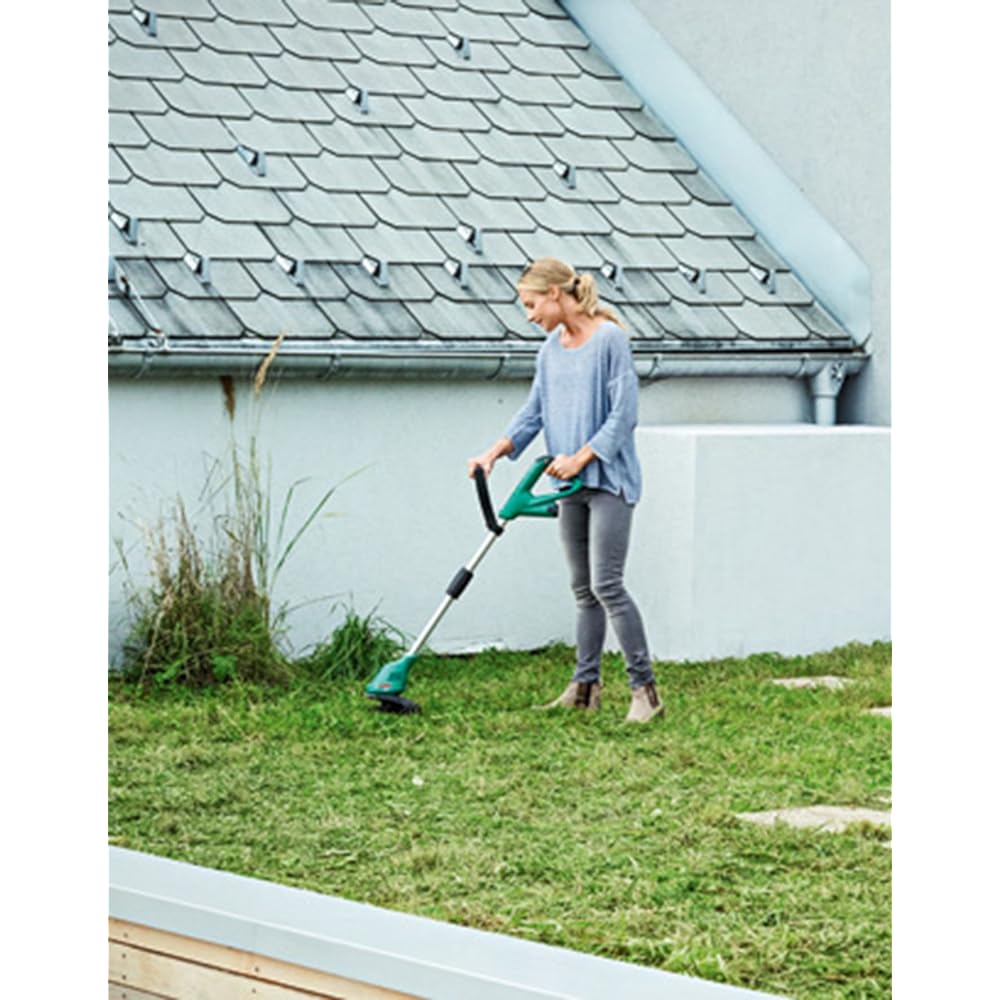 BOSCH 10.8V Cordless Lawn Mower (1 2.0Ah battery and charger included) ART23-10.8LI