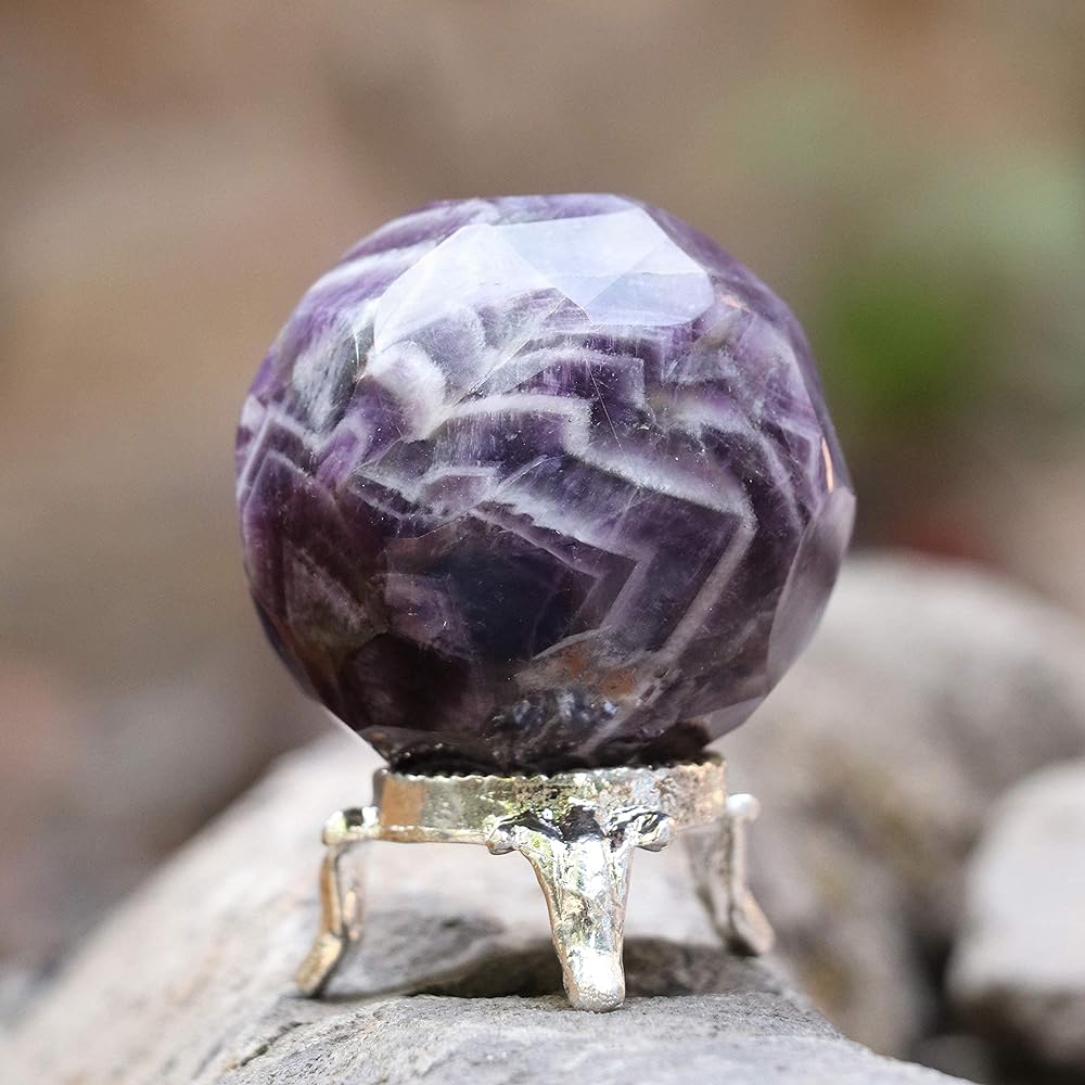 Crocon 45mm Amethyst Diamond Cut Stone Sphere Ball with Metal Stand Over 1400 Carat Gemstone Ball Healing Ornament Rock Sphere Sculpture Figurine Feng Shui Fortune Telling Crystal Home Decor Photography