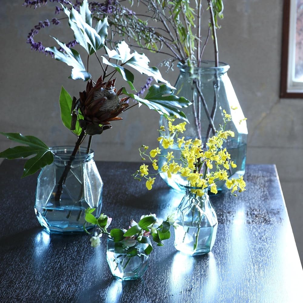 SPICE OF LIFE Vase VALENCIA Recycled Glass Flower Vase VEINTISIETE Diameter 23cm Height 34.5cm Spanish Glass VGGN2240