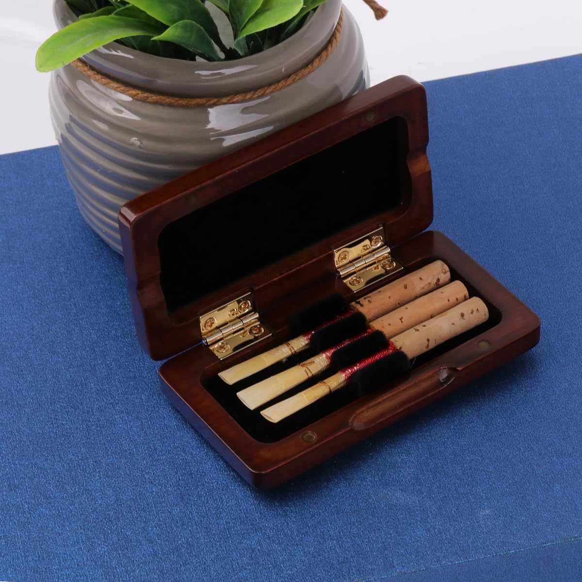 BQLZR Bamboo Oboe Reed Replacement with Wooden Storage Box for Musical Instruments 3 Pack