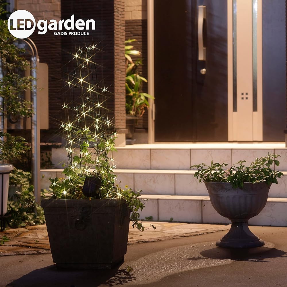 Takasho Solar Illumination 100 Bulbs White/Blue [LGI-ST100WB] Christmas Decoration Outdoor LED Lighting