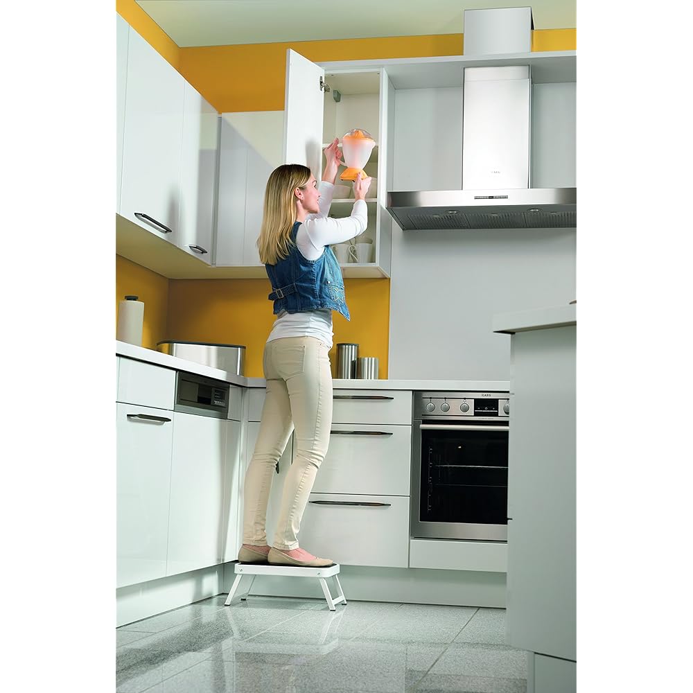 Hailo [One Step 60098] Mini Stepladder Space Saving Foldable Compact Stepladder White Size when used: W38 x D26 x H16cm Size when stored: W38 x D26 x H3.5cm