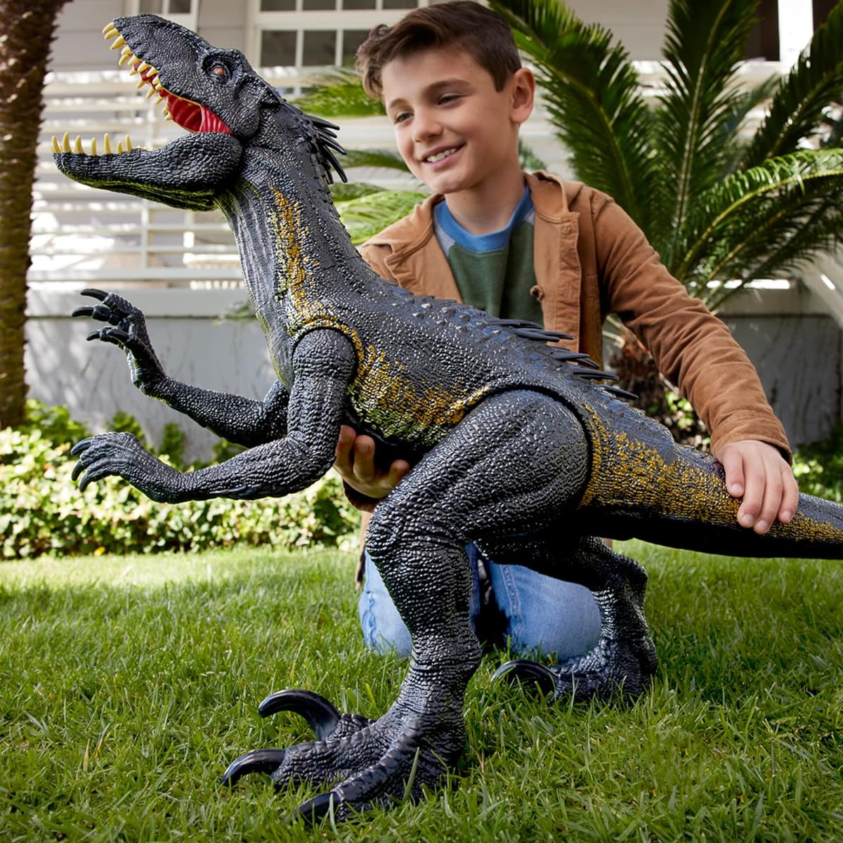 Mattel Jurassic World Super Big! Indoraptor [Total length: approx. 99 cm] [Dinosaur toy] [Ages 4 and up] [Gift] HKY14