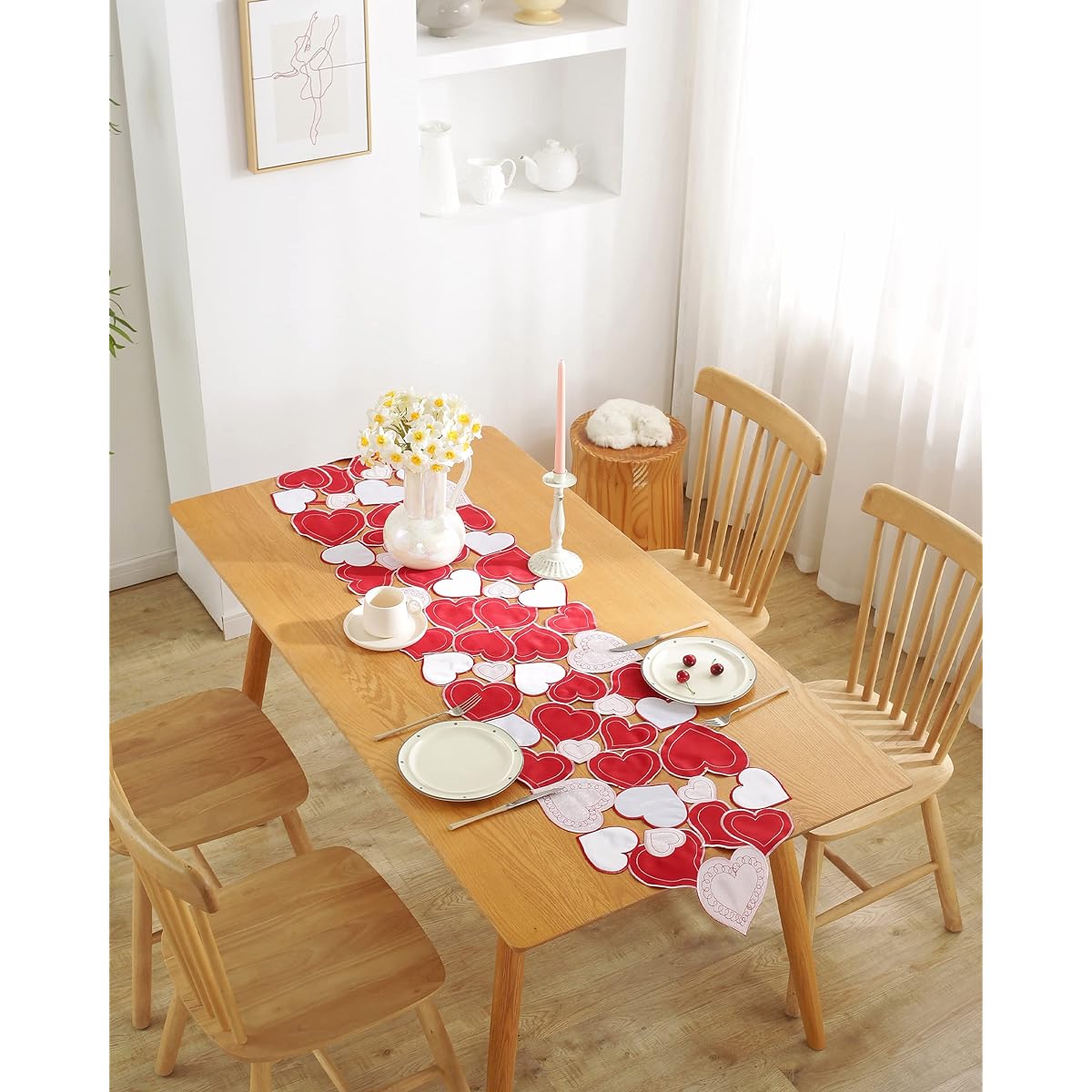 Valentine's Day Decorations Valentine's Day Table Runner 70 Inch Long Red Pink Love Heart Table Runner for Mother's Day Wedding Anniversary Proposal Engagement Romantic Events