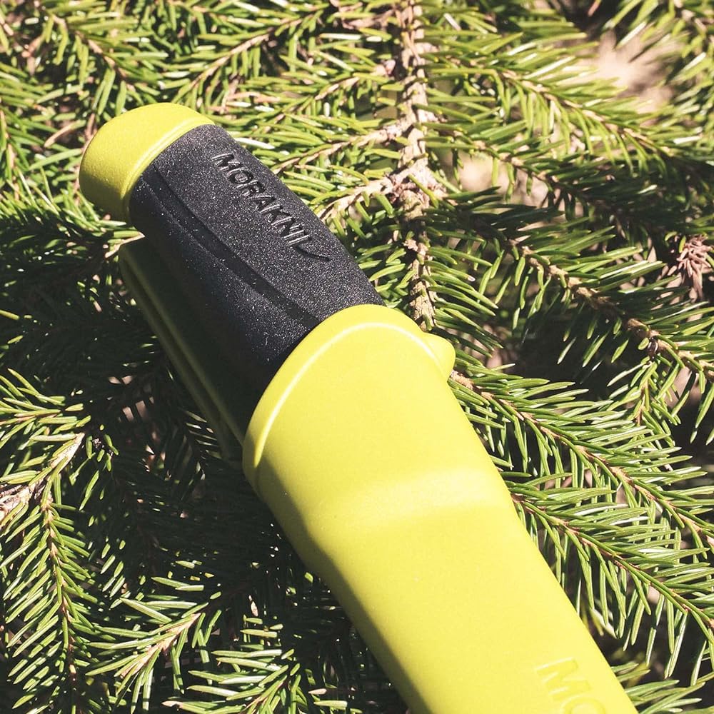 Morakniv Companion Stainless Steel Blade Thickness 2.5mm Camping Knife Outdoor Knife (Olive Green)