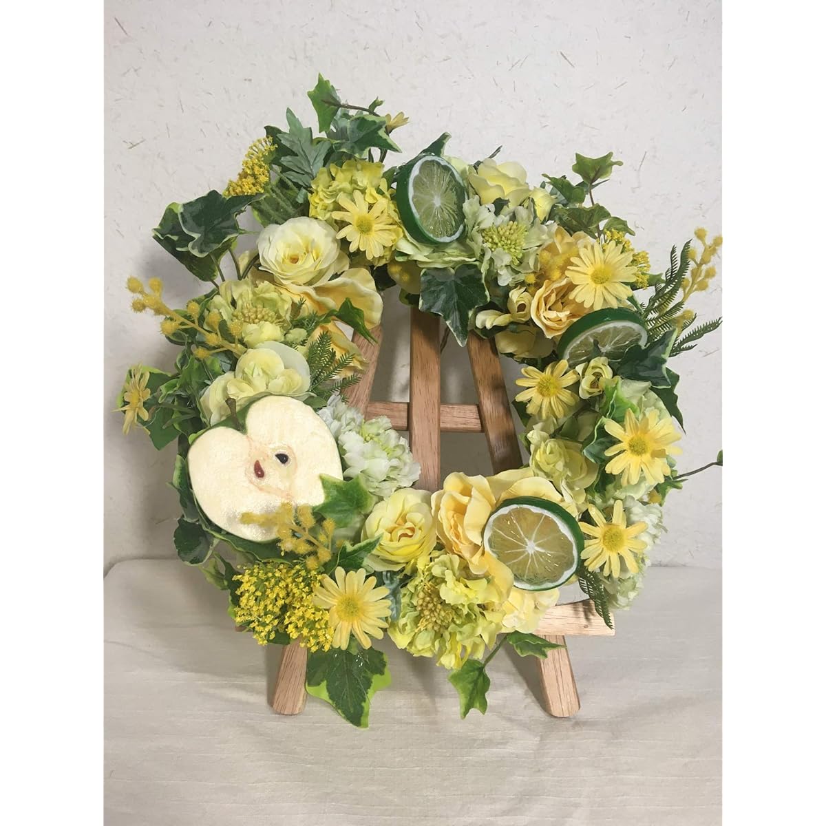 Lulu's Fresh Green Wreath Flower Gift Artificial Flower Natural Wreath Size: Approx. 30cm diameter x 8cm thickness Fresh Green Wreath Lulu's-1482