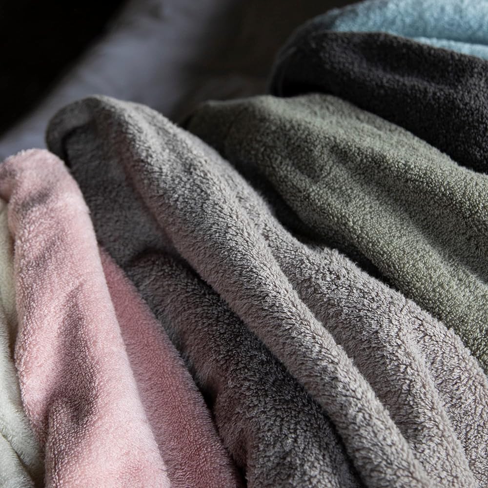 Growing Towel "Feel" Bath Towel Color: Charcoal (Gray)