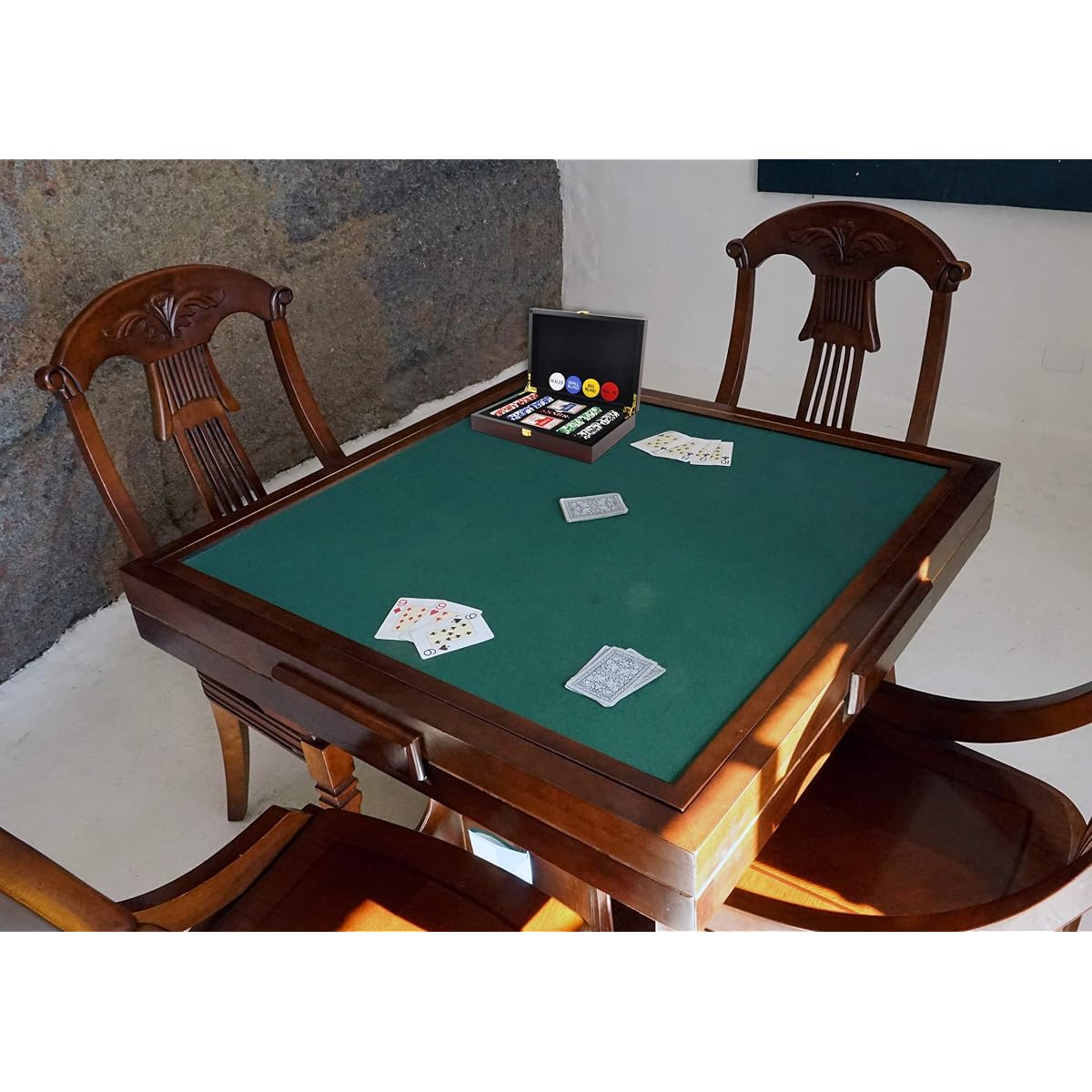DUCIHBA Poker Set - 200 Piece Casino Clay Chips, 14 Gram, 2 Decks of Cards, 5 Poker Dice, 4 Buttons, Wooden Storage Case, Cherry Red & Brown