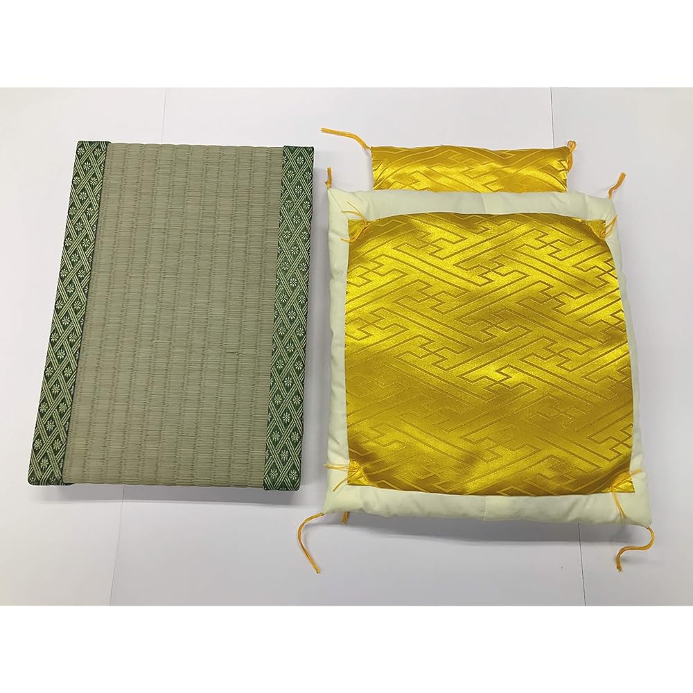 Increase your money luck! With premium tatami base and golden light shining wallet futon, you will get the chance to earn the strongest money fortune with the power of money fortune in 2023!