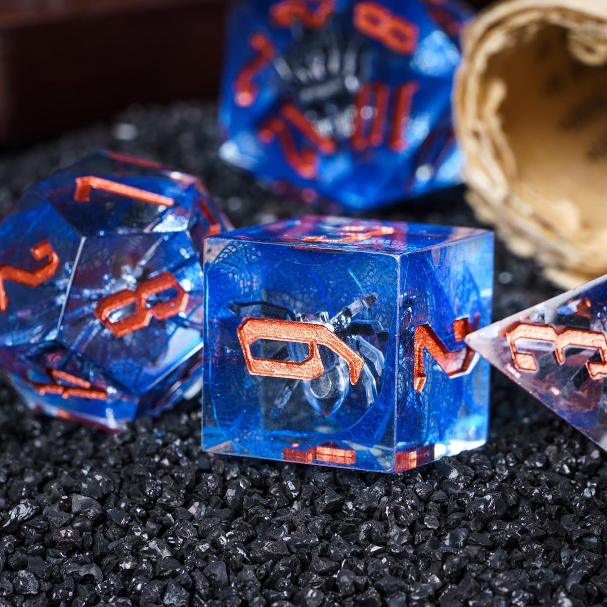 Cusdie Sharp Edge DND Dice, 7 Piece D&D Dice, Handcrafted Polyhedral Dice Set for Dungeons & Dragons RPG, Pathfinder and Other Tabletop Games (Spider Blue)
