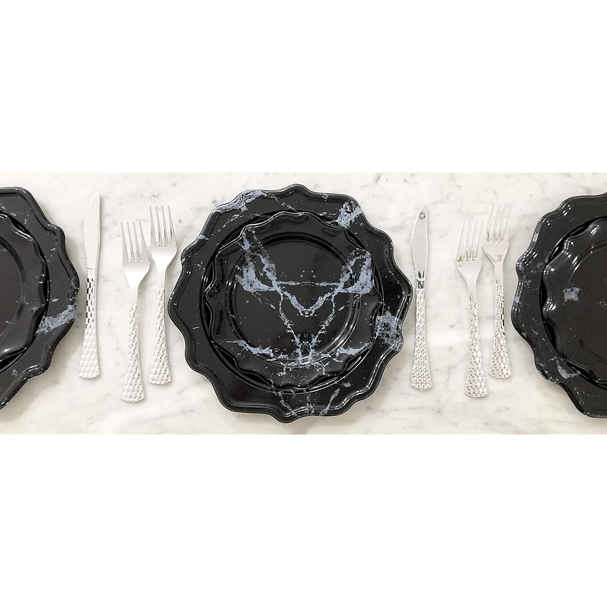 Tiger Chef Scalloped Edge Heavy Duty Disposable Party Supplies Set Serves 48 Guests - Includes 48 10" Dinner Plates and 48 8" Hard Plastic Plates - BPA Free