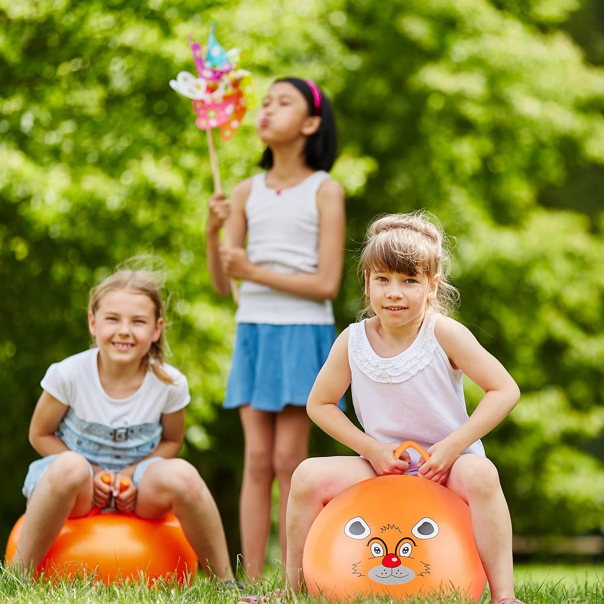 Relaxdays Space Hopper for Kids with Handle Ø 45cm Suitable for indoor and outdoor use Load capacity up to 150kg Bear Print PVC