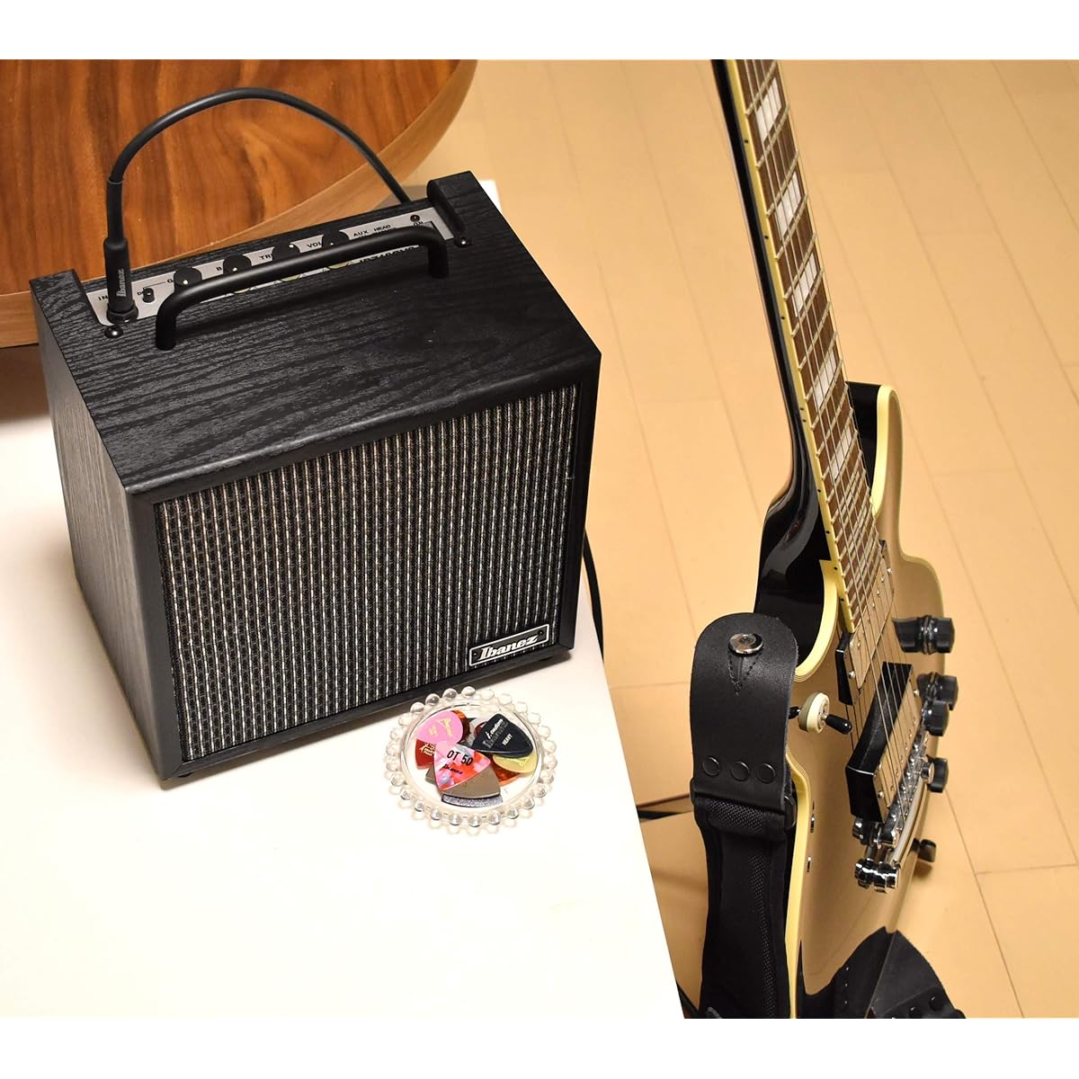 Ibanez 10W practice amplifier for electric guitar IBZ10GV2