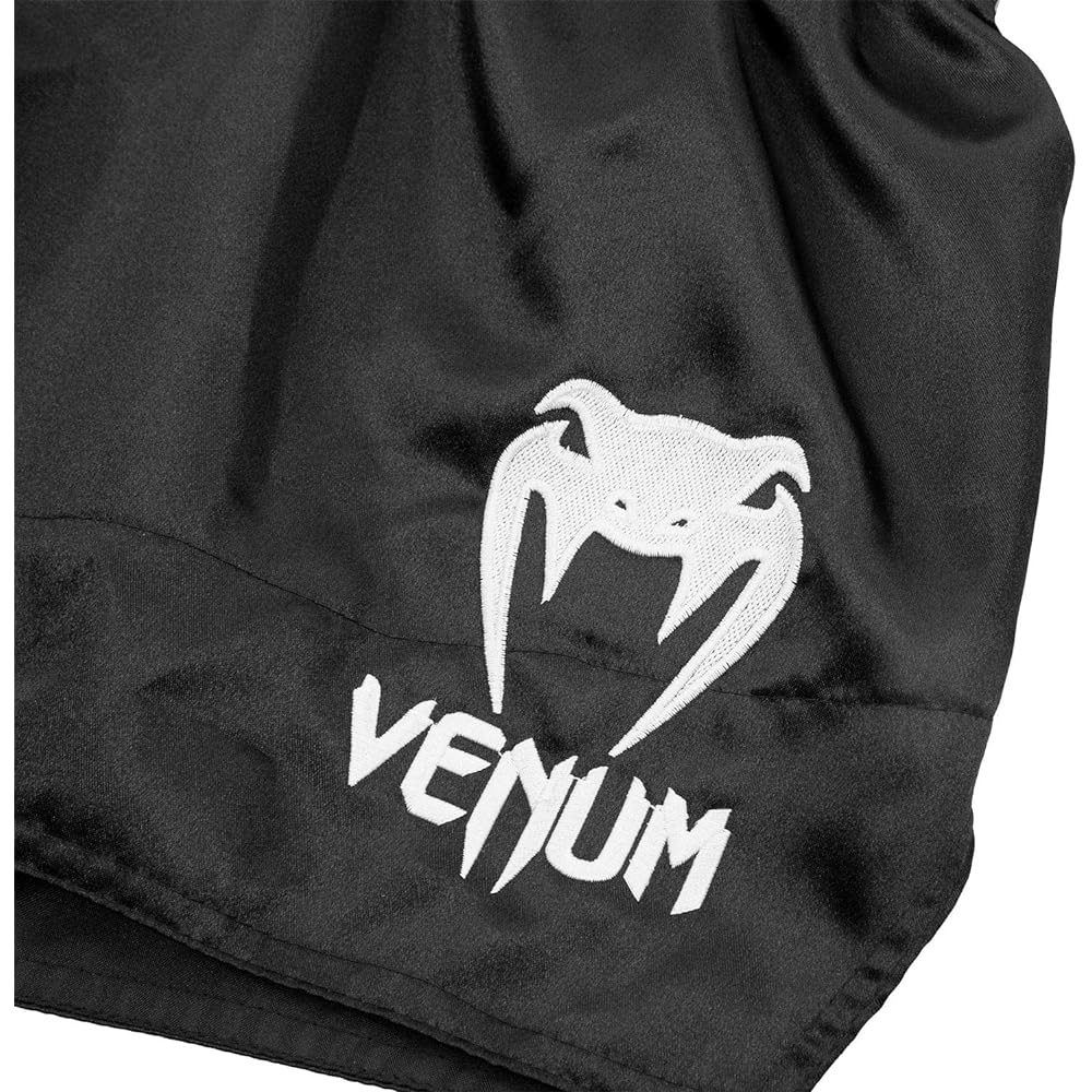 VENUM Muay Thai Trunks MUAY THAI SHORTS CLASSIC (Black x White) //Kick Pants Boxing Trunks Sportswear Martial Arts