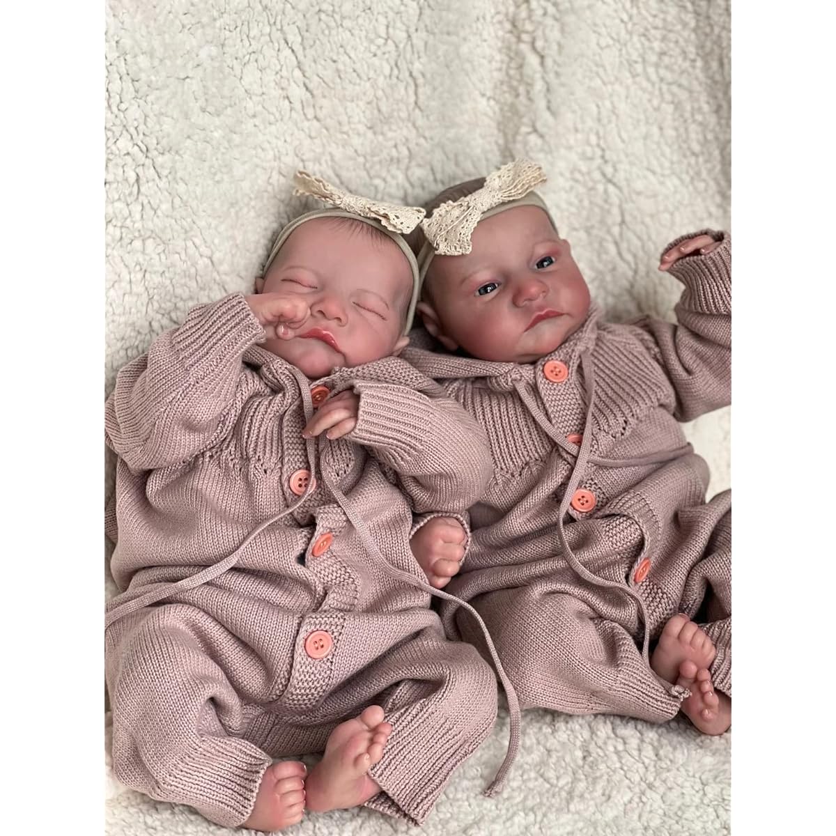Pinky 55cm 22inch Realistic Looking Soft Silicone Vinyl Lifelike Sleeping Baby Girl Toddler Toy Reborn Baby Boy Dolls Twins Magnetic Mouth Dummy